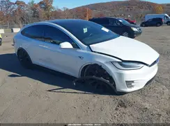 5YJXCDE24HF054647 2017 TESLA MODEL X