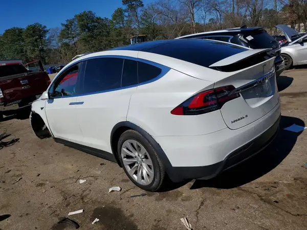 5YJXCDE24HF063963 2017 TESLA MODEL X - Image 2