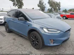 5YJXCDE24HF070184 2017 TESLA MODEL X