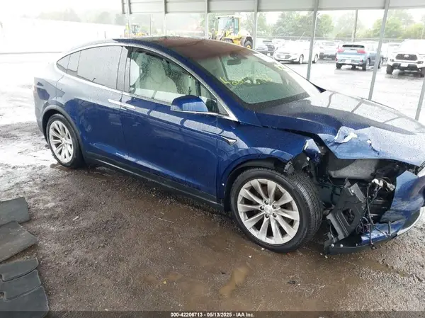 5YJXCDE24HF077183 2017 TESLA MODEL X - Image 1