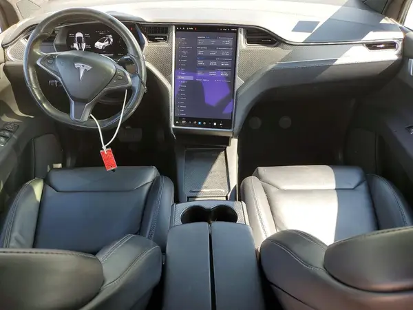 5YJXCDE24JF104033 2018 TESLA MODEL X - Image 8