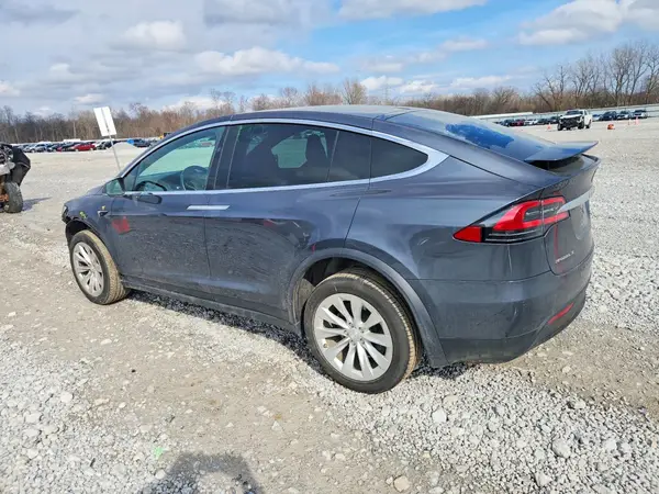 5YJXCDE24JF115663 2018 TESLA MODEL X - Image 2
