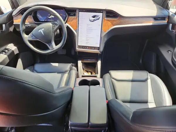 5YJXCDE24LF230945 2020 TESLA MODEL X - Image 8