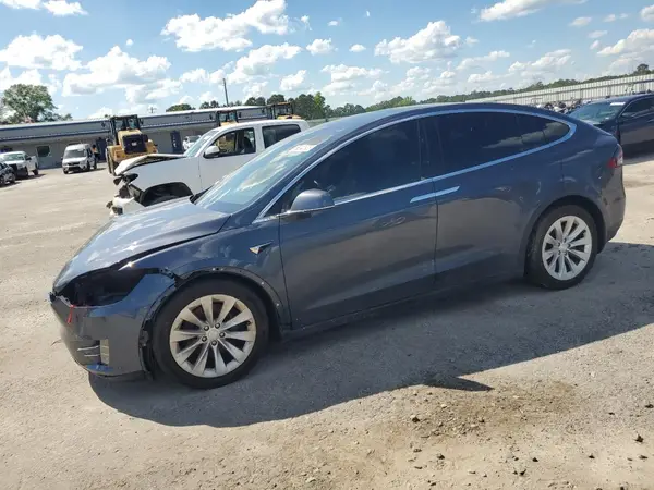 5YJXCDE24LF250063 2020 TESLA MODEL X - Image 1