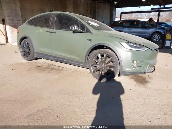 5YJXCDE24LF272242 2020 TESLA MODEL X - Image 1
