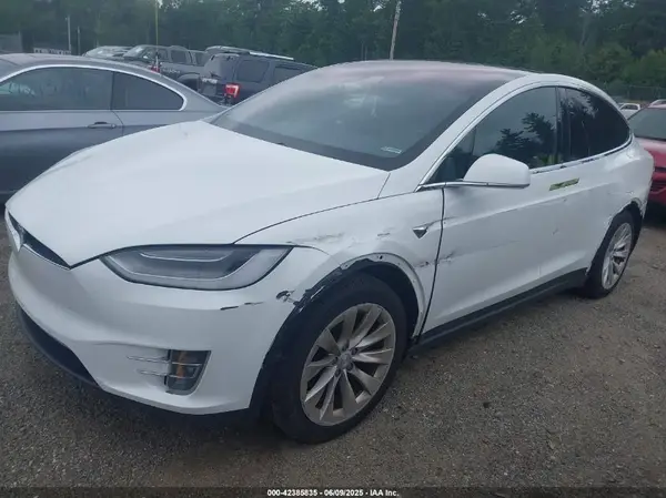 5YJXCDE24MF322574 2021 TESLA MODEL X - Image 2