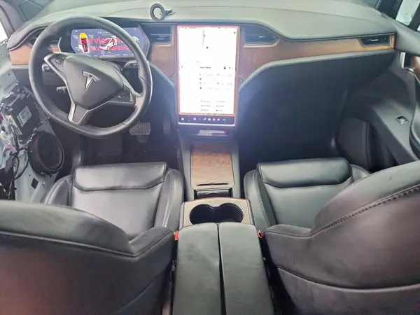 5YJXCDE24MF324227 2021 TESLA MODEL X - Image 8