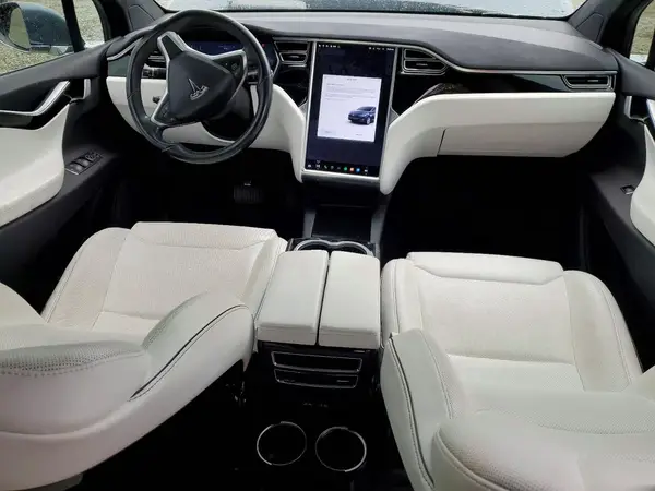 5YJXCDE25GF027892 2016 TESLA MODEL X - Image 8