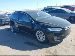 5YJXCDE25HF035573 2017 TESLA MODEL X