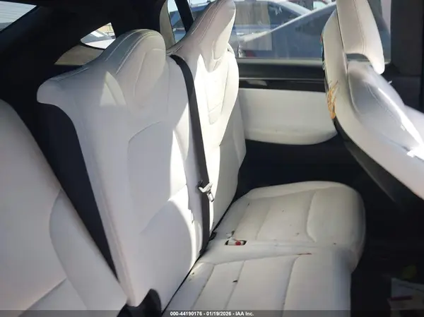 5YJXCDE25HF035573 2017 TESLA MODEL X - Image 8