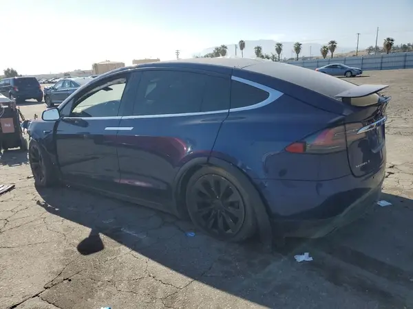5YJXCDE25HF044564 2017 TESLA MODEL X - Image 2
