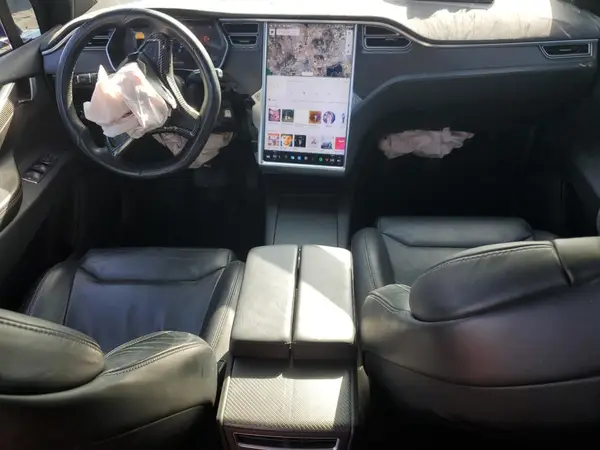 5YJXCDE25HF044564 2017 TESLA MODEL X - Image 8