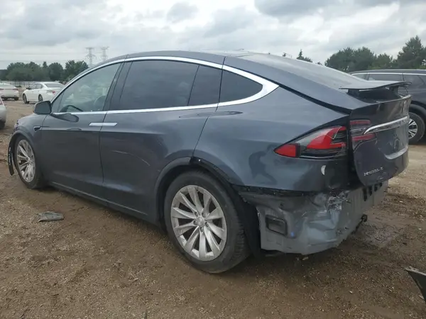 5YJXCDE25HF049621 2017 TESLA MODEL X - Image 2