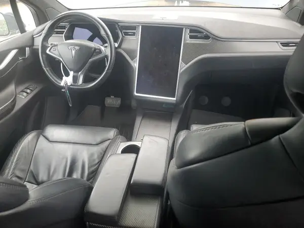 5YJXCDE25HF049621 2017 TESLA MODEL X - Image 8