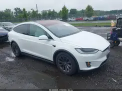5YJXCDE25HF076494 2017 TESLA MODEL X