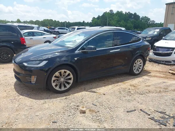 5YJXCDE25JF112299 2018 TESLA MODEL X - Image 2