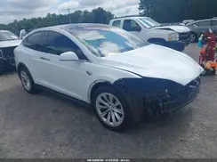 5YJXCDE25JF113663 2018 TESLA MODEL X