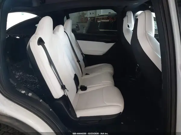 5YJXCDE25JF130169 2018 TESLA MODEL X - Image 8