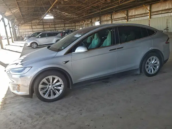 5YJXCDE25JF132603 2018 TESLA MODEL X - Image 1