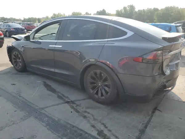 5YJXCDE25KF155946 2019 TESLA MODEL X - Image 2