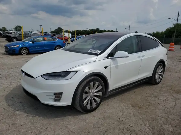 5YJXCDE25KF181219 2019 TESLA MODEL X - Image 1