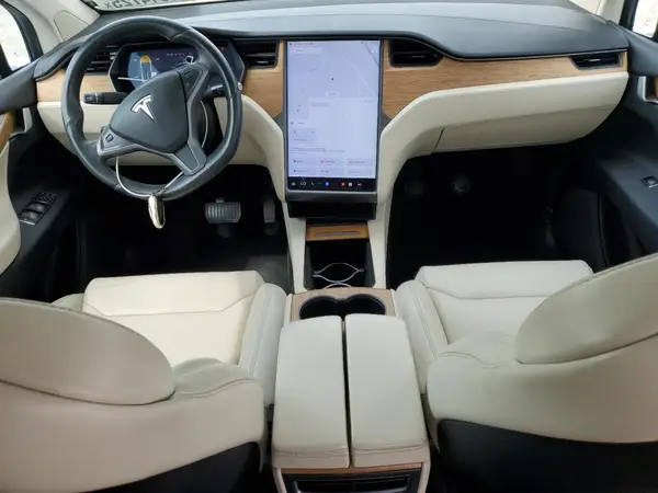 5YJXCDE25KF181219 2019 TESLA MODEL X - Image 8