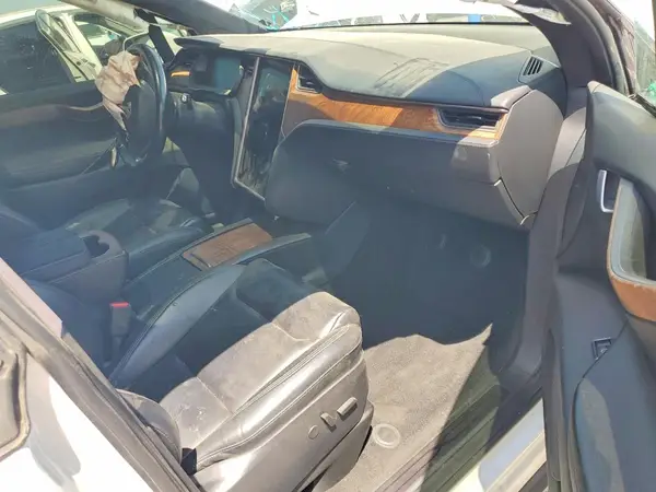 5YJXCDE25LF303711 2020 TESLA MODEL X - Image 8