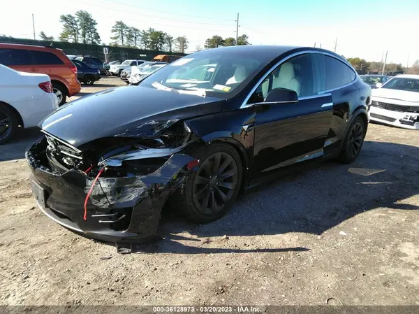 5YJXCDE26GF026587 2016 TESLA MODEL X - Image 2