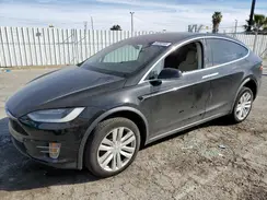 5YJXCDE26HF037963 2017 TESLA MODEL X