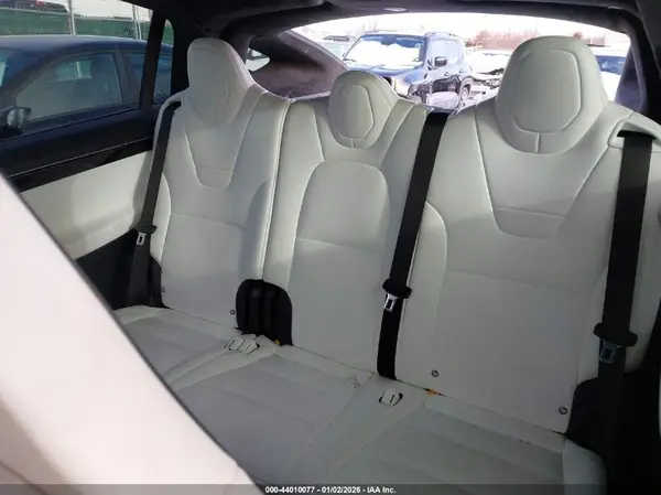 5YJXCDE26HF048123 2017 TESLA MODEL X - Image 8
