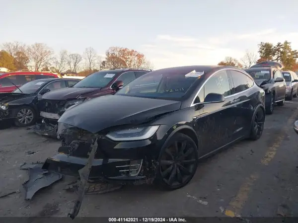 5YJXCDE26HF052611 2017 TESLA MODEL X - Image 2