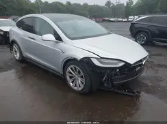 5YJXCDE26JF102297 2018 TESLA MODEL X
