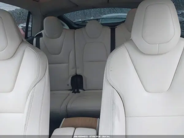 5YJXCDE26JF102297 2018 TESLA MODEL X - Image 8