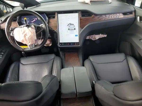5YJXCDE26JF109587 2018 TESLA MODEL X - Image 8