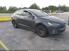 5YJXCDE26JF119665 2018 TESLA MODEL X