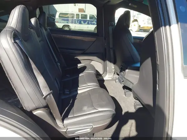 5YJXCDE26JF142492 2018 TESLA MODEL X - Image 8