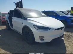 5YJXCDE26KF185019 2019 TESLA MODEL X