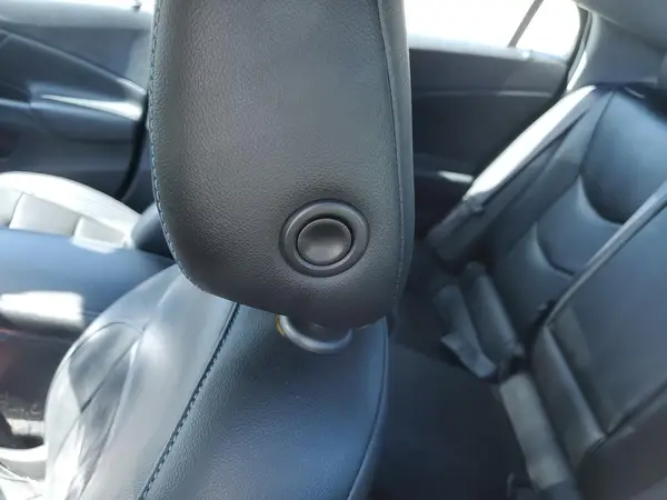 5YJXCDE26KF207603 2019 TESLA MODEL X - Image 8