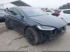 5YJXCDE26LF233958 2020 TESLA MODEL X