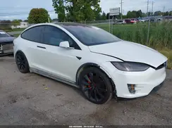 5YJXCDE26LF234348 2020 TESLA MODEL X
