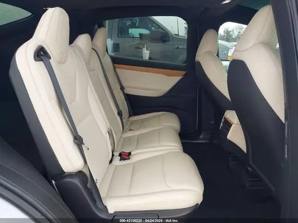 5YJXCDE26LF238982 2020 TESLA MODEL X - Image 8