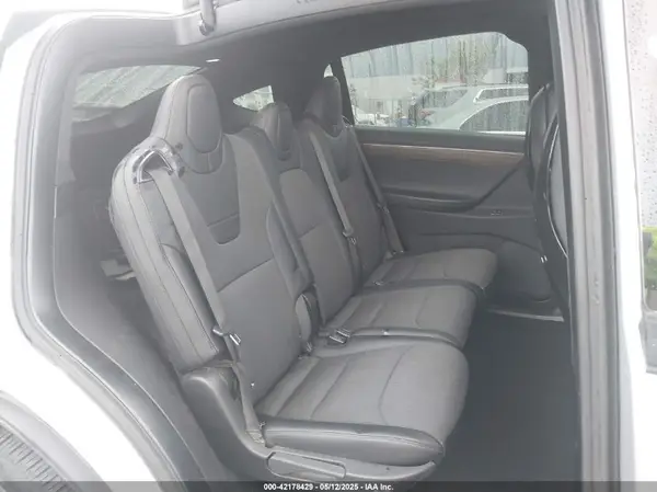5YJXCDE27GF026274 2016 TESLA MODEL X - Image 8