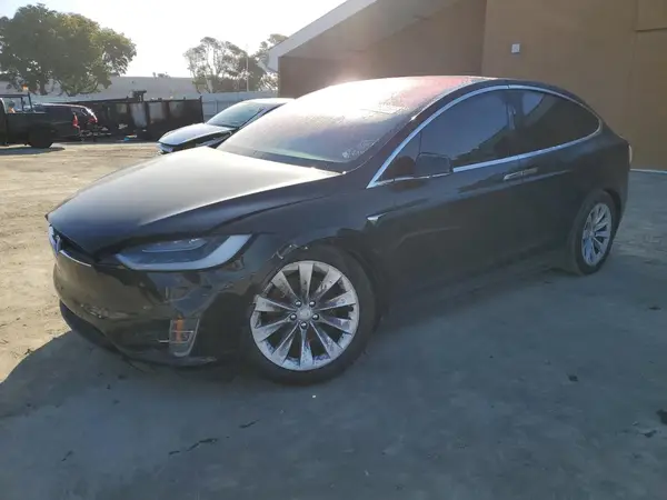 5YJXCDE27HF027331 2017 TESLA MODEL X - Image 1