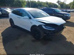 5YJXCDE27HF040404 2017 TESLA MODEL X