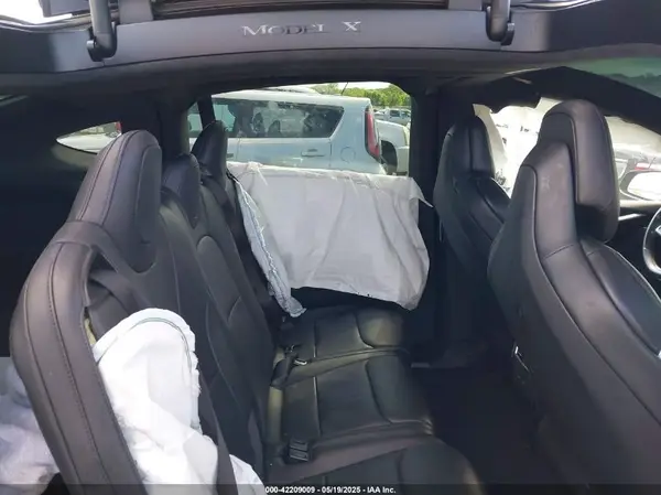 5YJXCDE27HF049989 2017 TESLA MODEL X - Image 8