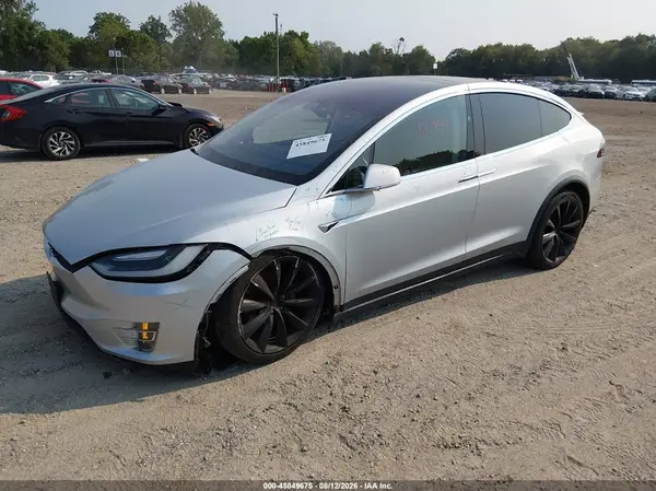 2017 TESLA MODEL X IAAI lot 45849675 auction photo 2