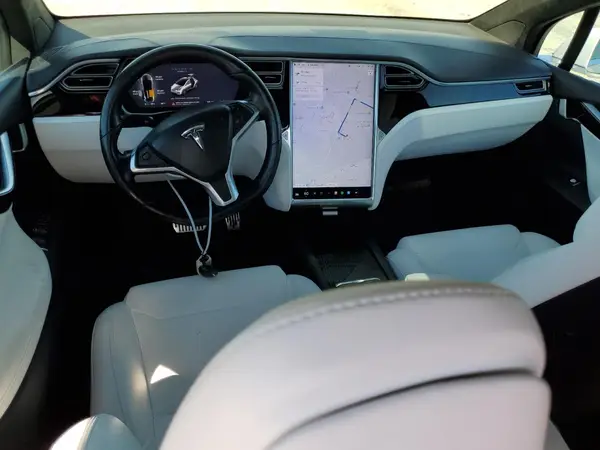 5YJXCDE27HF065724 2017 TESLA MODEL X - Image 8