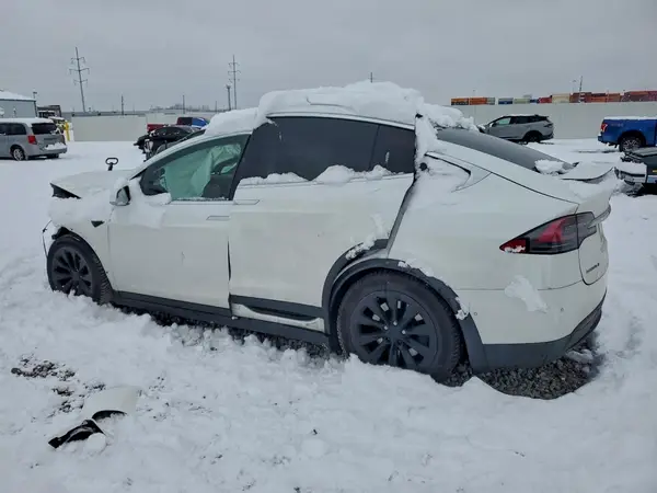 5YJXCDE27HF078196 2017 TESLA MODEL X - Image 2