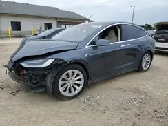 5YJXCDE27JF103460 2018 TESLA MODEL X