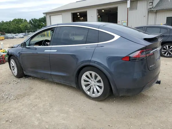 5YJXCDE27JF103460 2018 TESLA MODEL X - Image 2